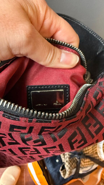 Zucchino Oyster Canvas Shoulder Bag