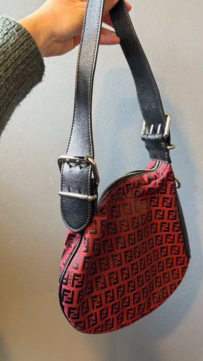 Zucchino Oyster Canvas Shoulder Bag