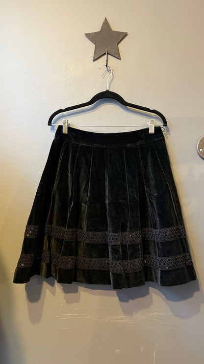 Pleated Velvet Knee Length Skirt
