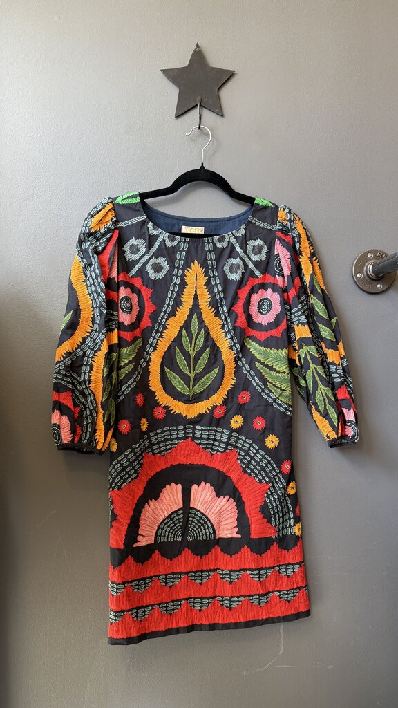 Embroidered Longsleeve Shift Dress