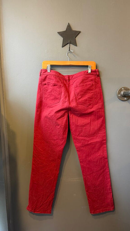 Straight Cranberry Jeans