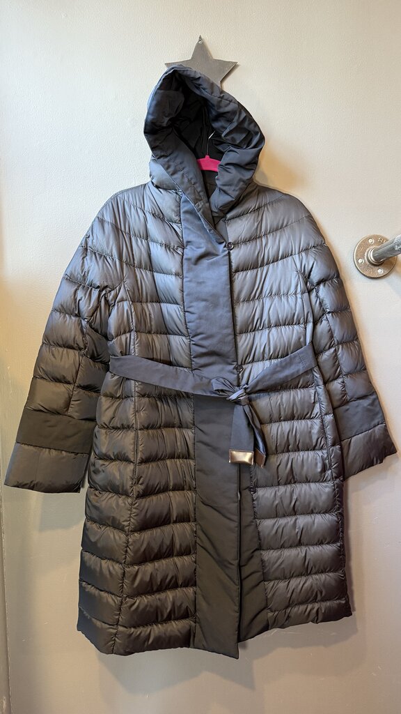 The Cube Down Puffer Coat