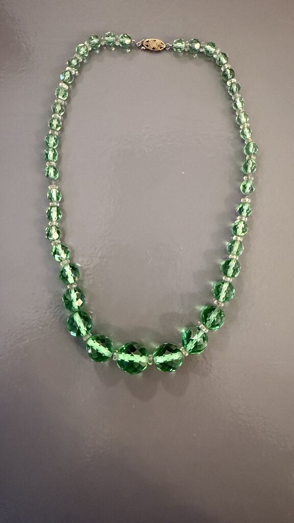 Vintage Glass Graduated Necklace
