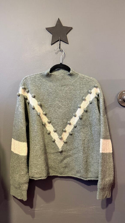 Pom Pom V Sweater