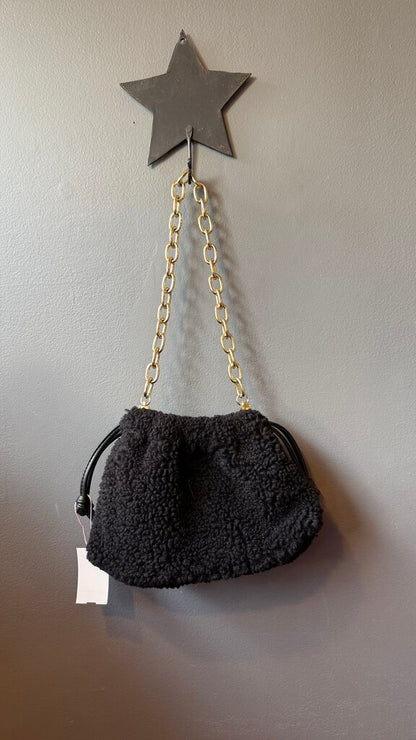Sherpa Chain Clutch