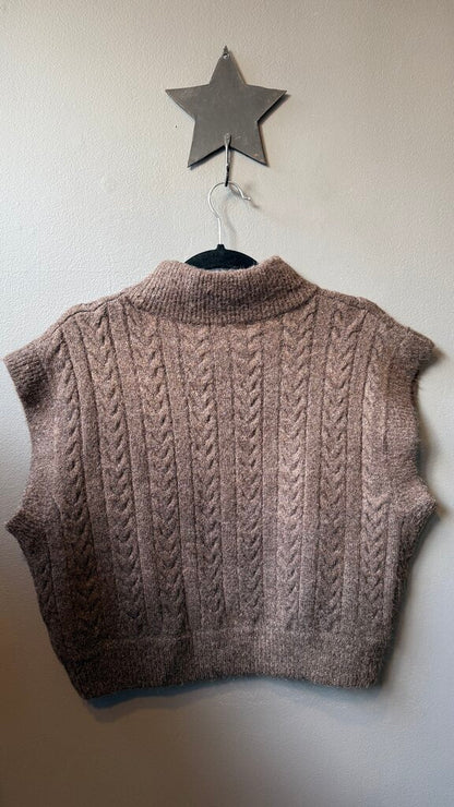 Crop Mockneck Sweater Vest