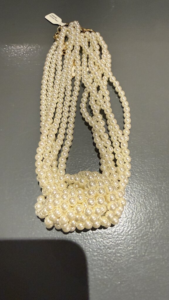 Knotted Pearl Necklace