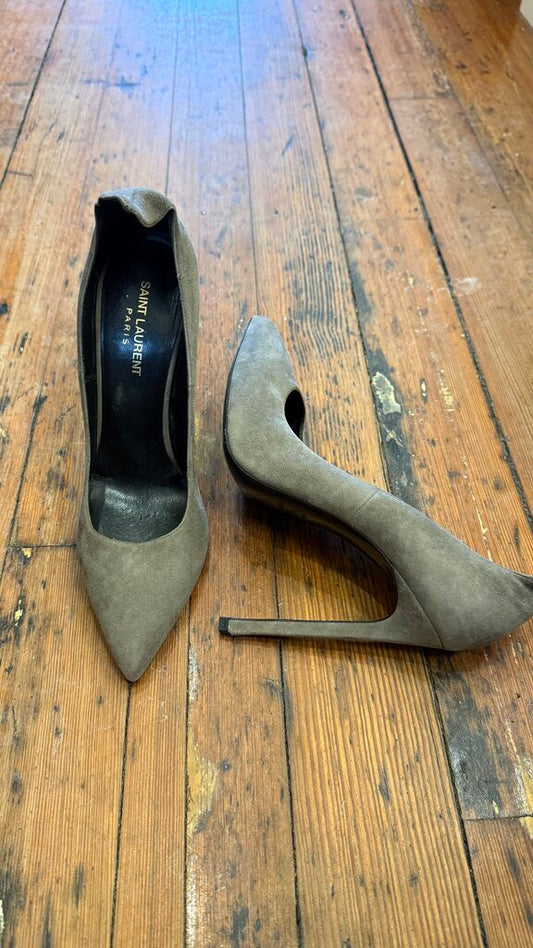 Suede High Pumps
