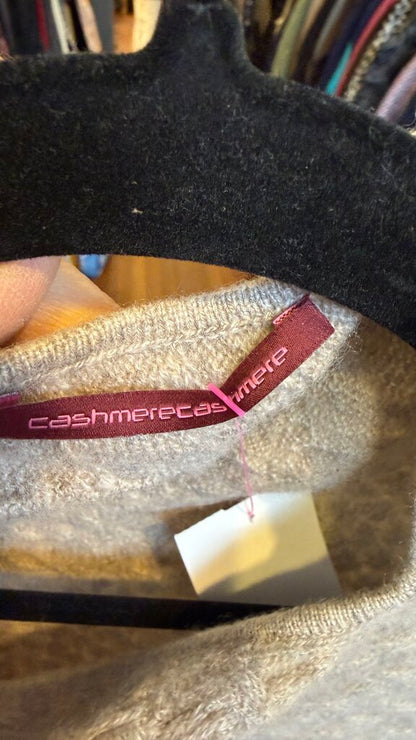 Cashmere Cableknit Poncho