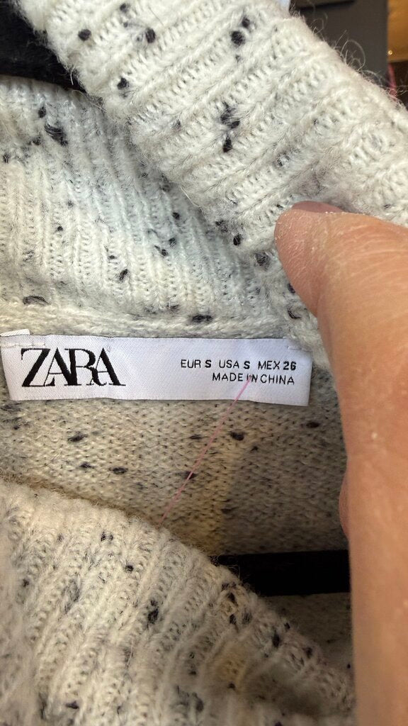 Oversized Flecked Turtleneck Sweater