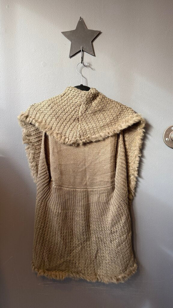 Fur Trim Knit Vest