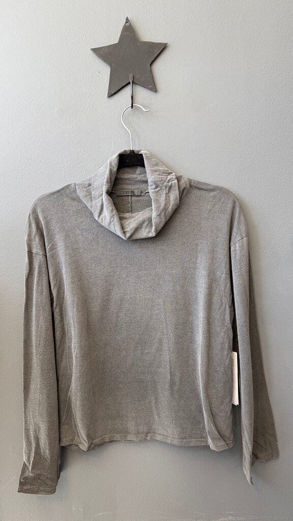 Boxy Funnelneck Longsleeve TShirt