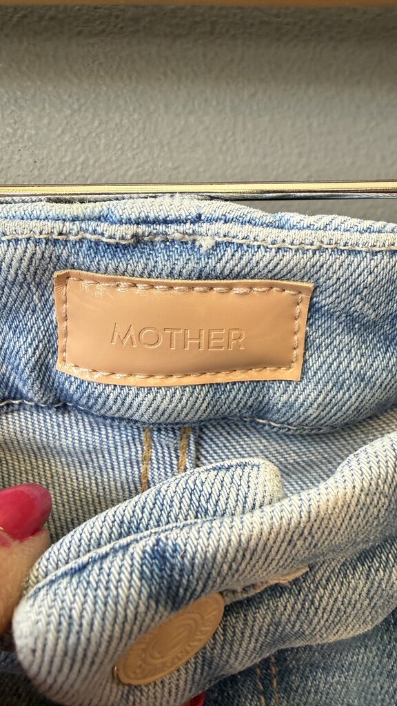 The Looker Ankle Fray Jeans