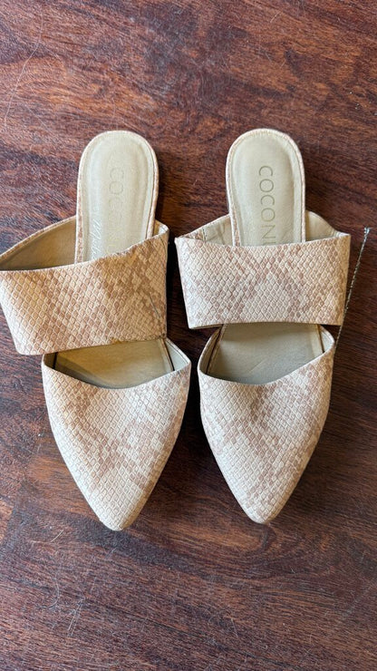 Snake Cutout Mules