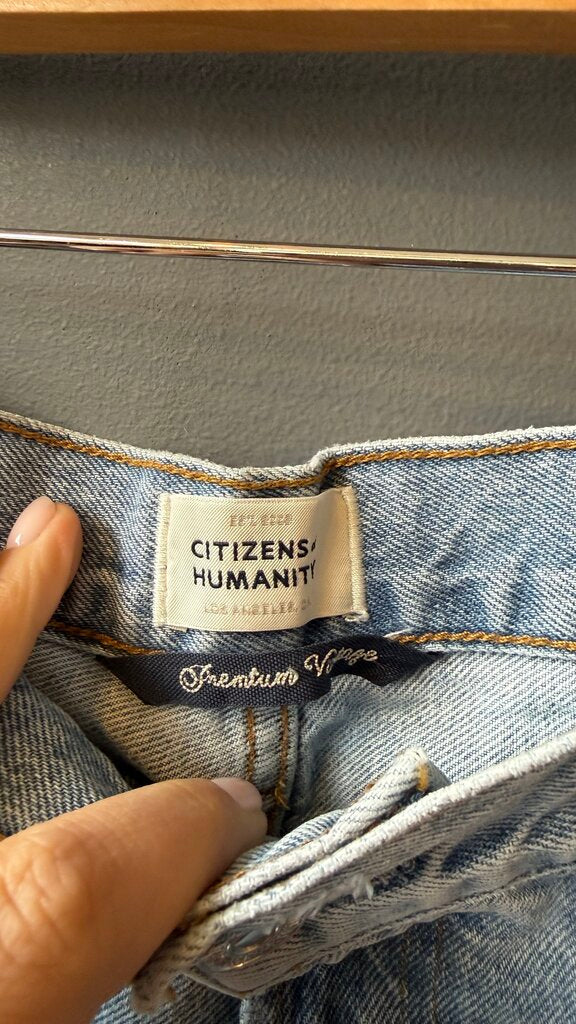 Daphne Crop Stovepipe Jeans