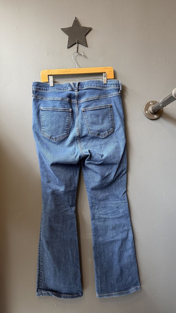 Beverly Skinny Flare Jeans