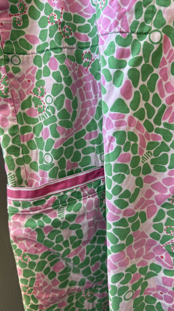 Dolphin Mosaic Capri Pants