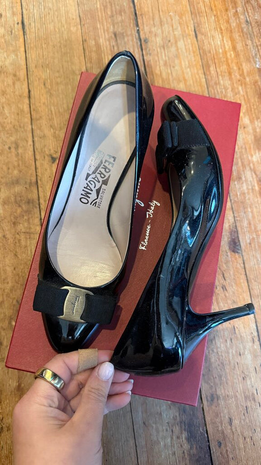 Patent Bow Pumps