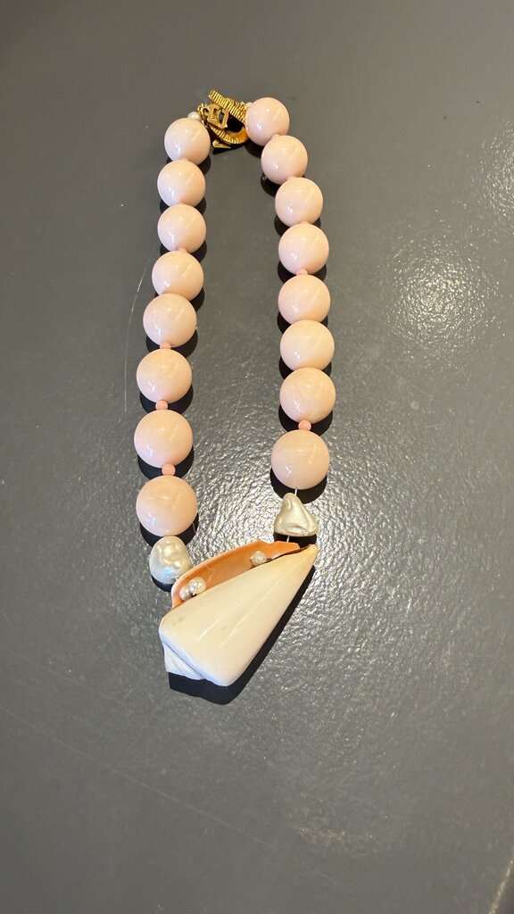 Shell Beaded Necklace