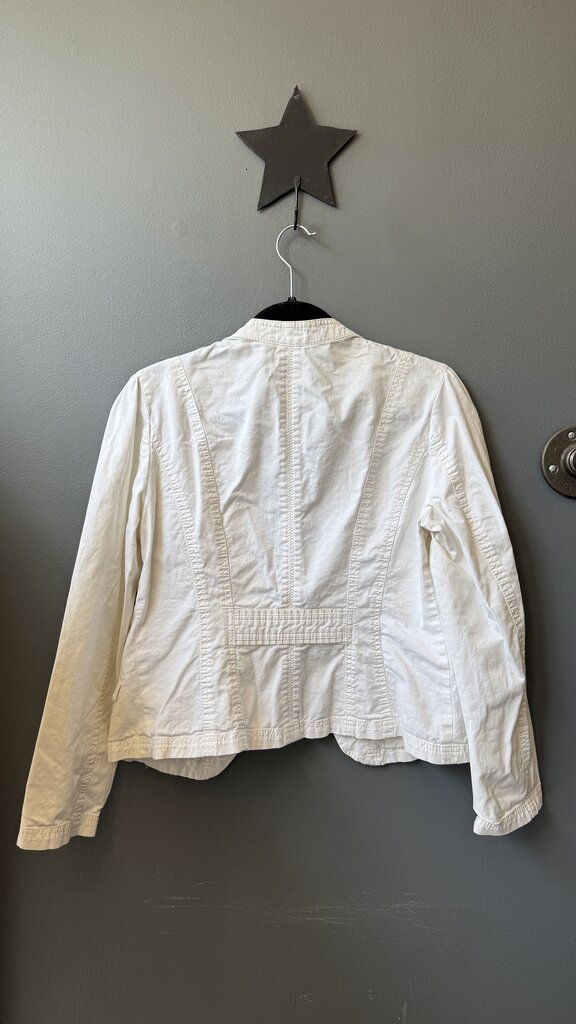 Fitted White Jacket