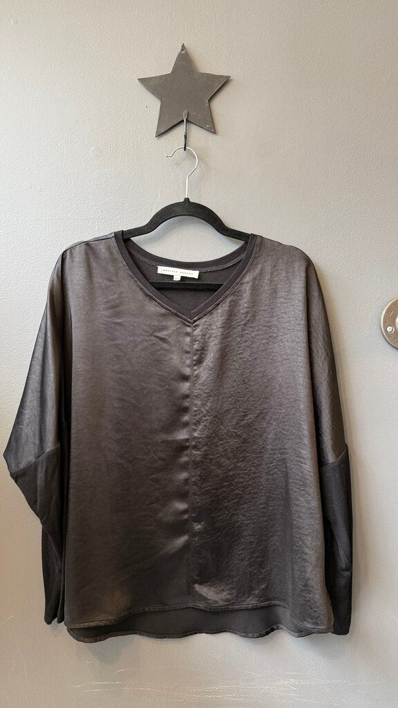 Satin Cindy Longsleeve Top