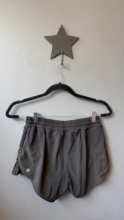 Pleat Side Shorts