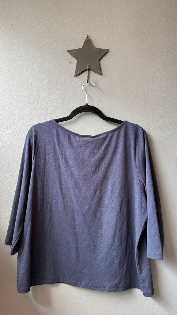 Button Shoulder 3/4 Sleeve Top