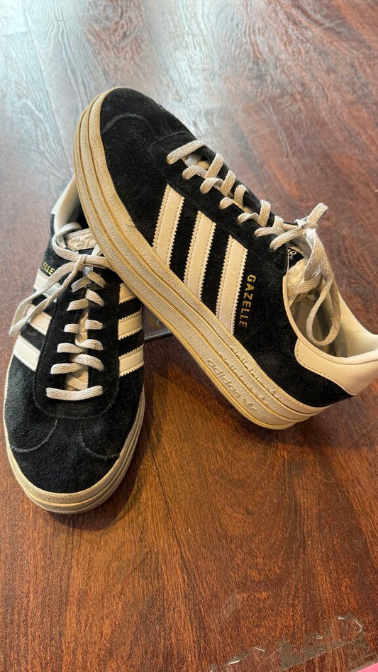 Platform Gazelle Sneakers