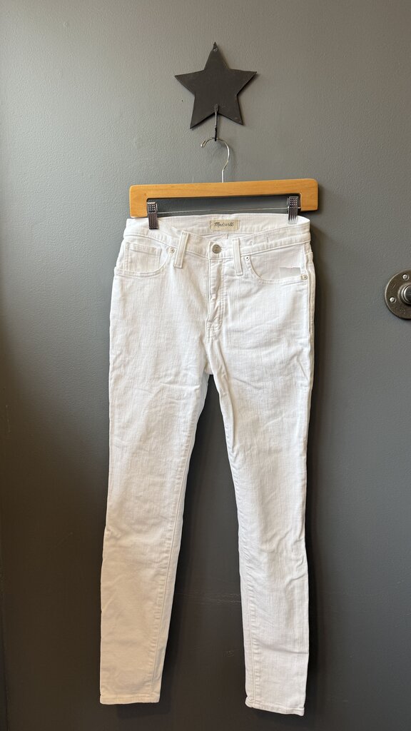 9" High Rise Skinny Jeans