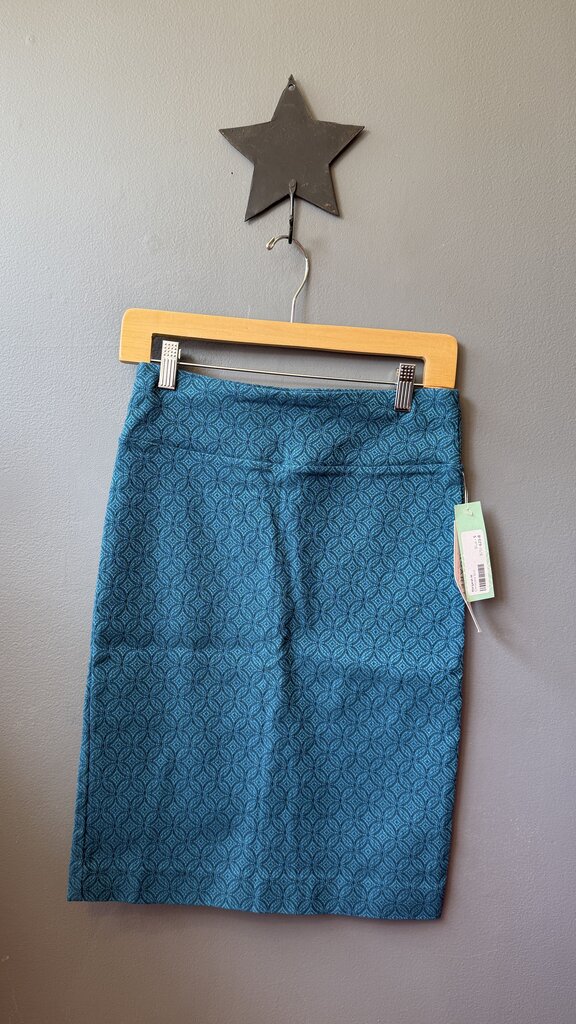 Stretch Pull On Skirt