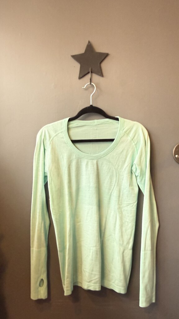 Swiftly Longsleeve Top
