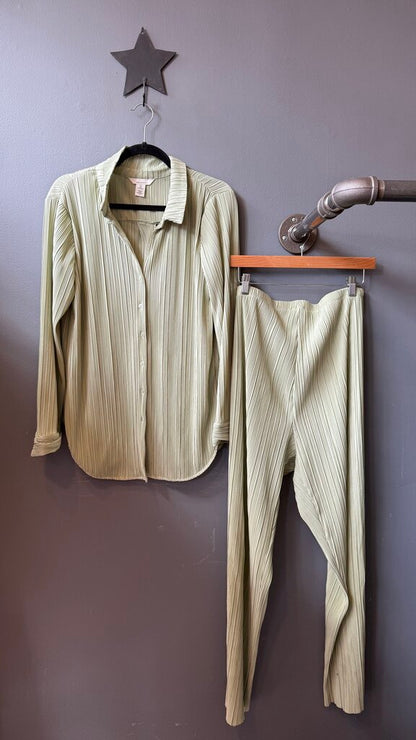 Pleated Pants + Button Up Shirt Set