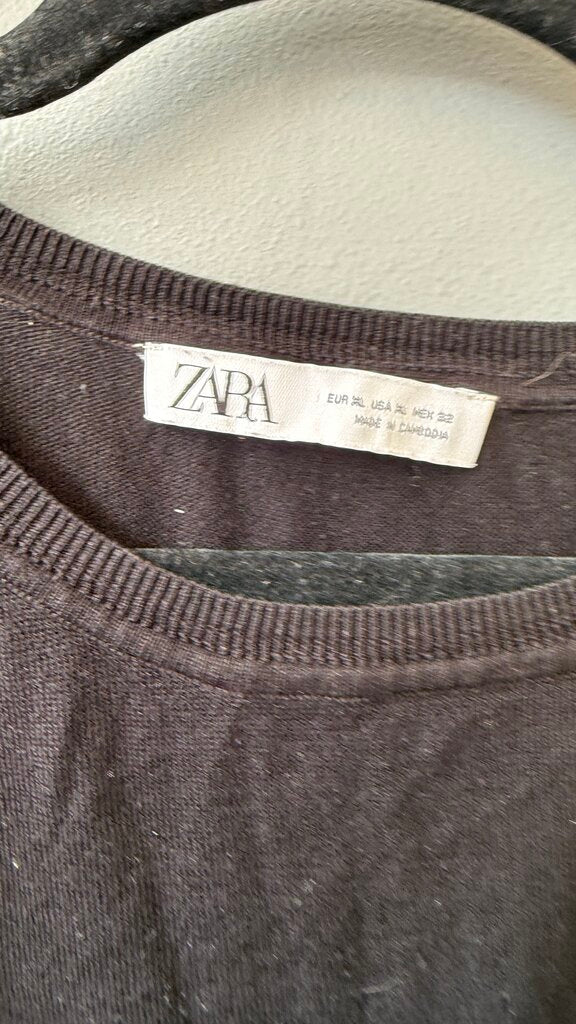 Light Weight Black Sweater