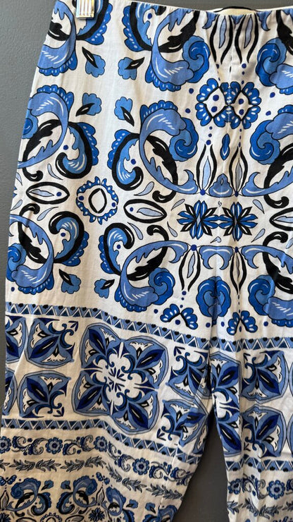 Majolica Tile Printed Slim Ankle Flare Pants