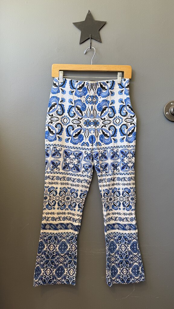 Majolica Tile Printed Slim Ankle Flare Pants