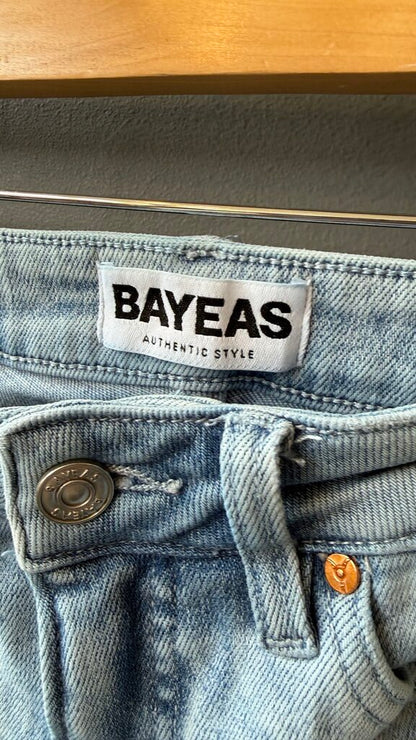 Slim Raw Hem Jeans