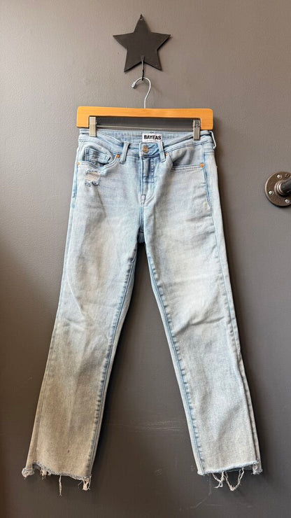 Slim Raw Hem Jeans