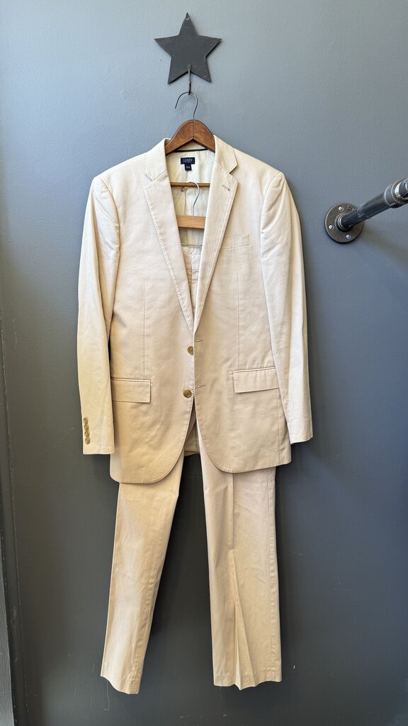 Ludlow Crespi Khaki Suit