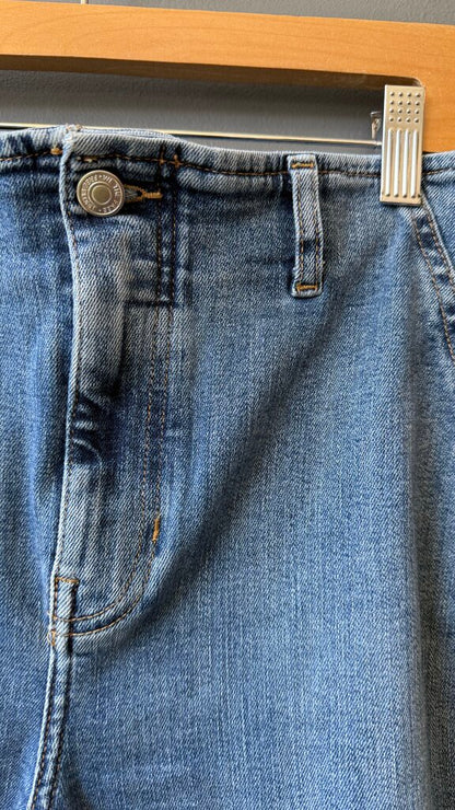 Bootcut Waistbandless Jeans