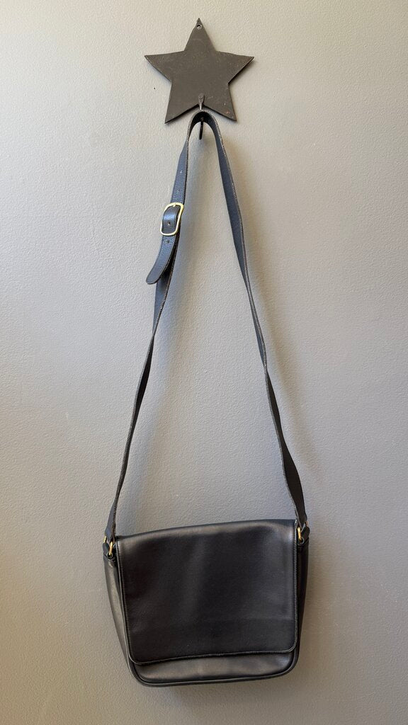 Vintage Leather Flap Crossbody Bag