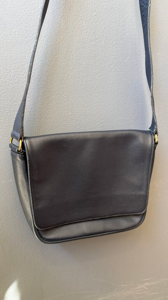 Vintage Leather Flap Crossbody Bag