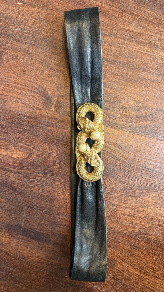 Vintage Dragon Pearl Buckle Leather Belt