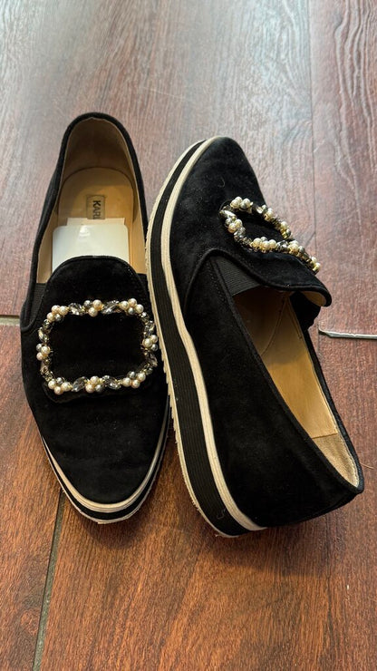 Pearl Rhinestone Buckle Pointed Sneaker Flats
