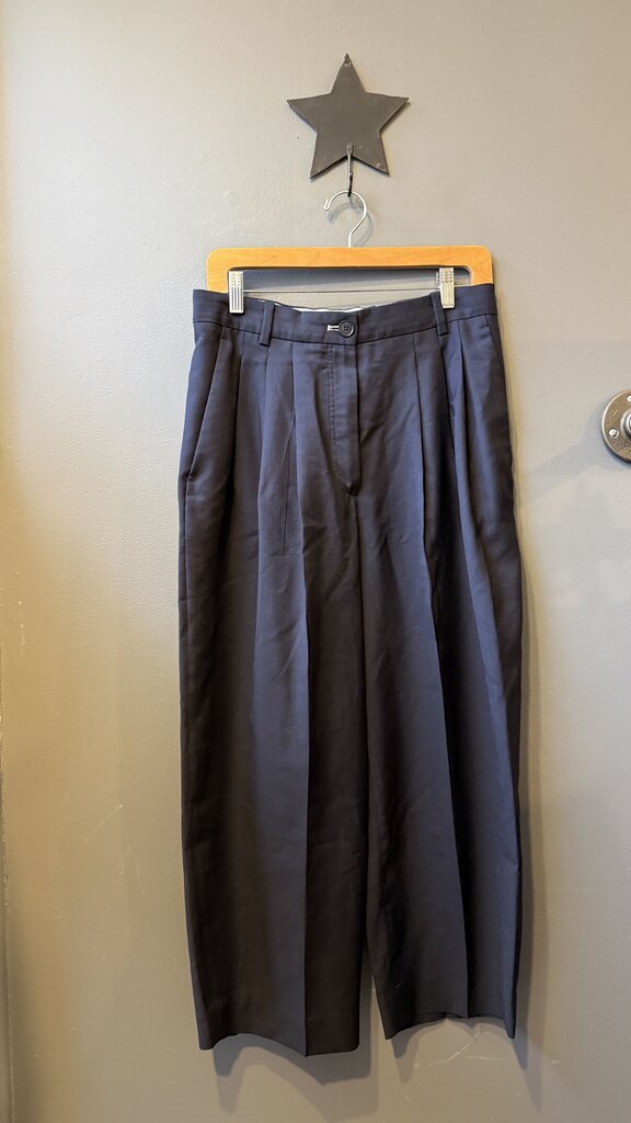 Barrel Leg Pleated Pants