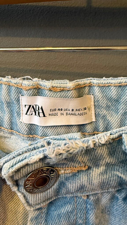 Straight Leg High Rise Jeans