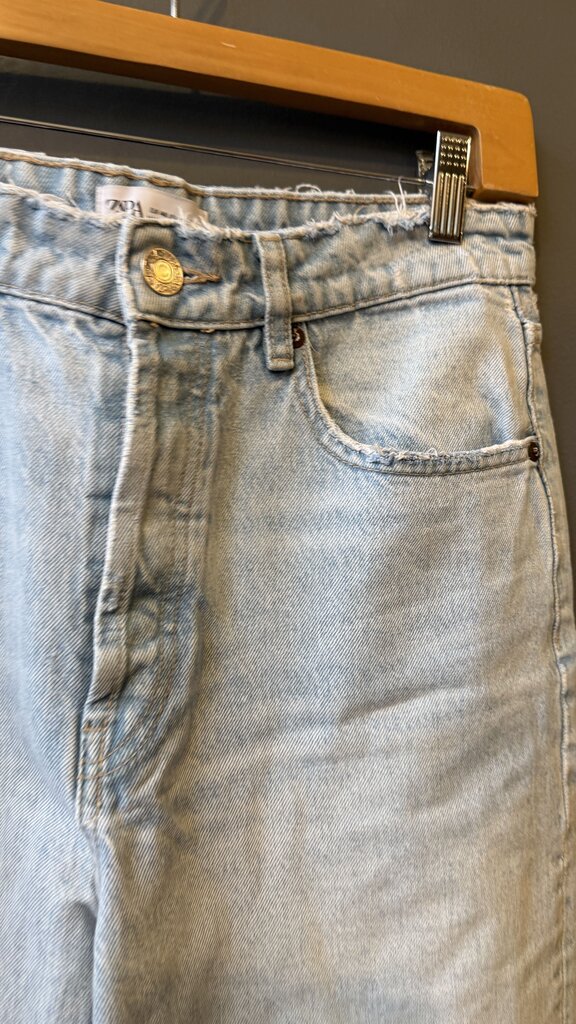 Straight Leg High Rise Jeans
