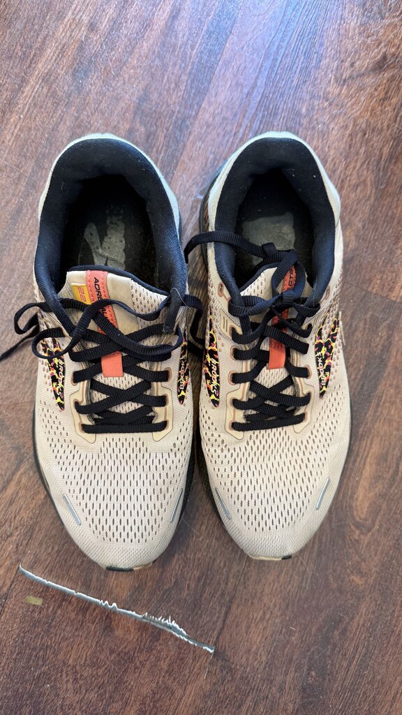 Adrenaline GTS 22 Sneakers