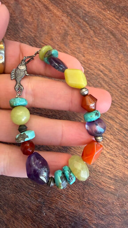 Silver Fish Clasp Beaded Bracelet