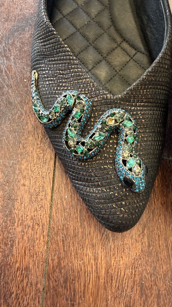 Snake Pointed Toe Flats