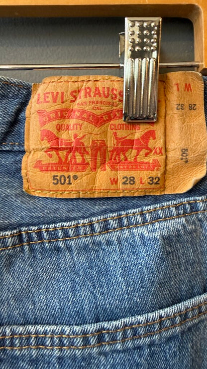 501 Straight Jeans